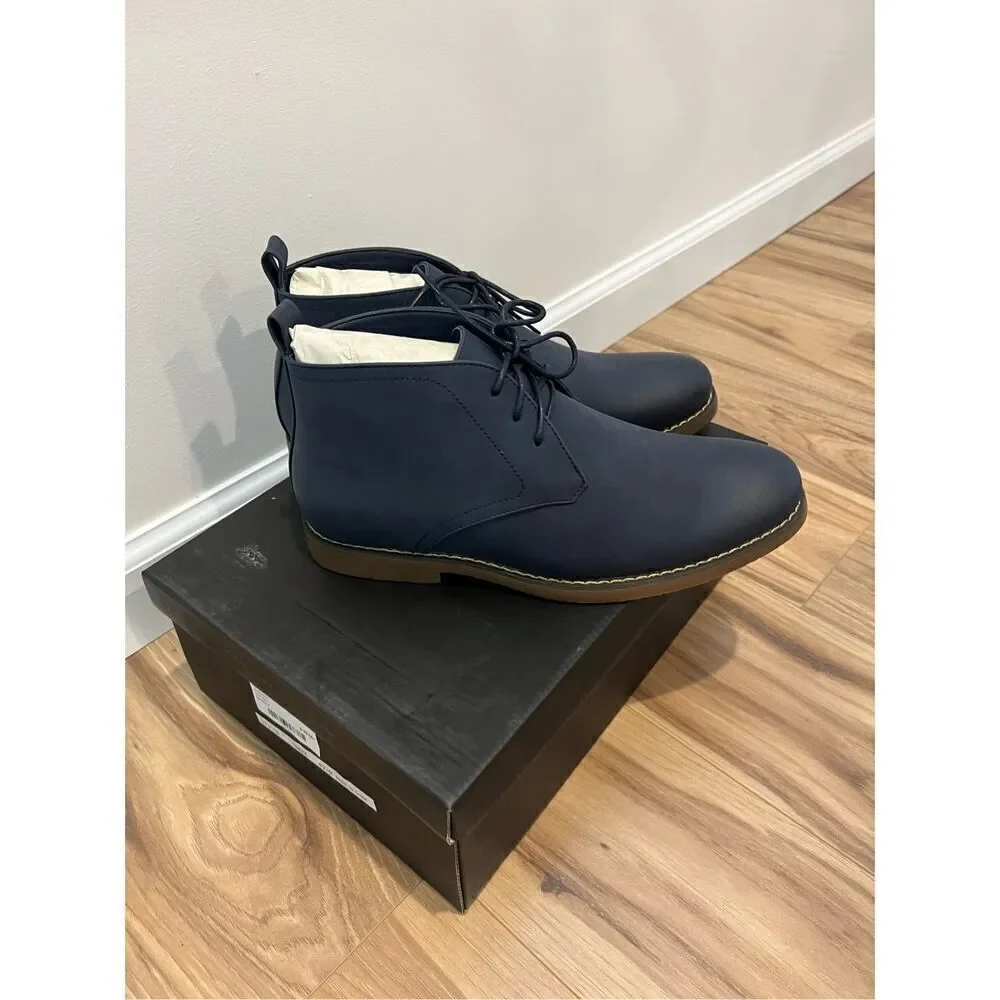 Toecap NWT Navy Satin Sheen Leather Chukka Boots sz 7